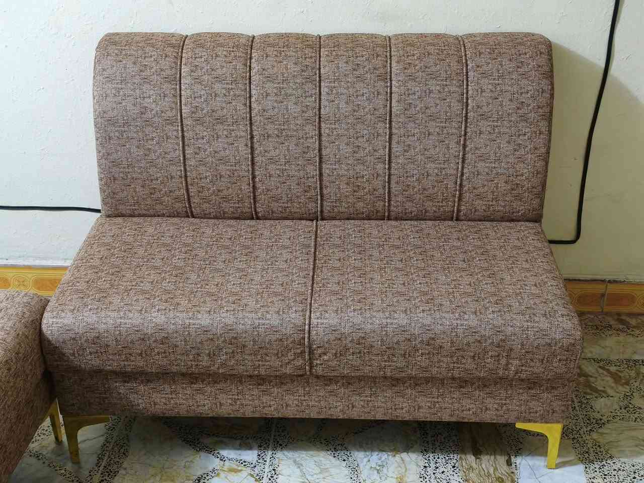 ديوان • نظيف • ٧ مقاعد