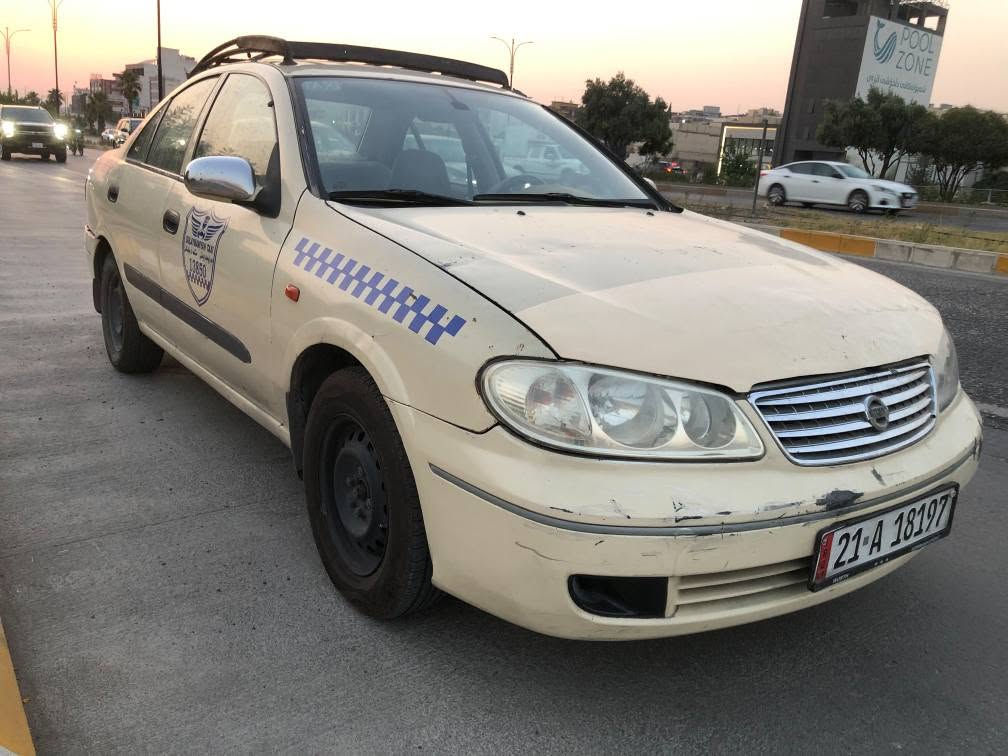 سلام علیکم
نیشان سەنی 2005 تاکسی بۆ فرۆشتن
گێڕ و مەکینە و تیرید بە شەرت
ناو ڕەش مەکینە سپی گێڕ عادی
سەیارەکە ماڵی دۆستە
وایە و پارتی لۆک
نرخی 80 گەڵا و مەجالێکی برایانە
***********
لە سلێمانی السليمانية, العراق
