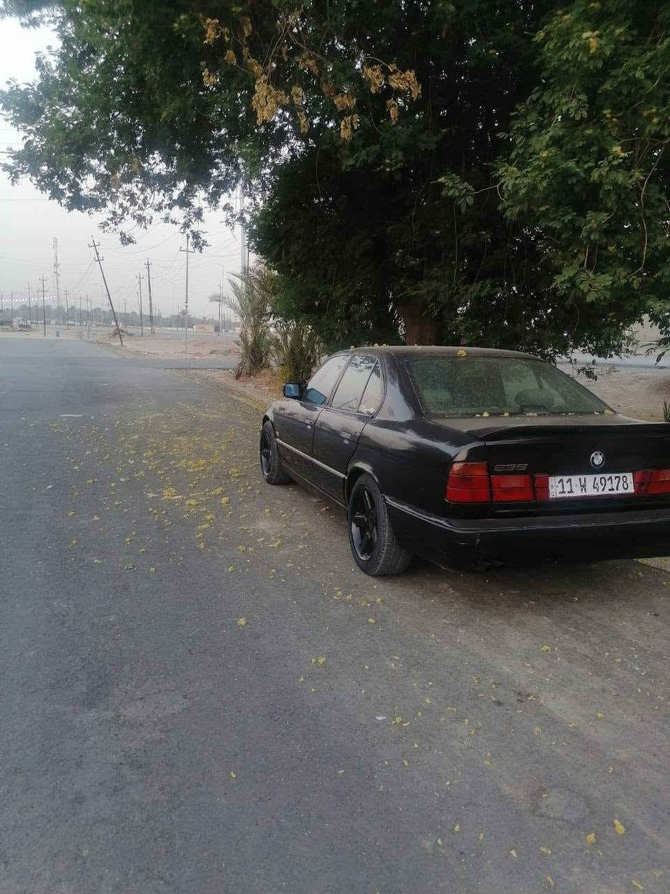 السلام عليكم للبيع او مراوس
BMW 535 /89
مكينه تبريد جاهز بس الكير بوش بدلت دهن ونضفت فلتر رجعت طبيعية يومين وبوش ابيع هل موجود رقم بغداد انكليزي مشروع وطني ابيع ب عقد مروري صدر اماني خلفي سيارة خير من الله 
السعر 50 وبيه مجال جدا بسيط مكاني بغداد تاجي *********** بي واتساب

