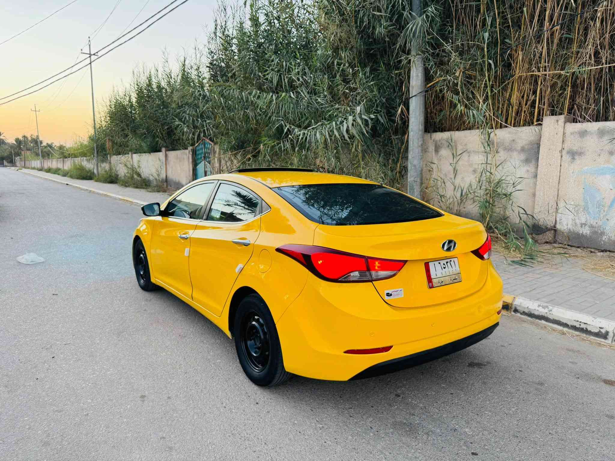 النترا موديل 2015 خليجي 
 تحويل مباشر 
مكفوله من تبديل 
فول موصفات 
محرك 1800 دوش 
السعر 107$وبيه  مجال 
العنوان المثنئ الرميثه معرض اثير الجياشي تواصل علئ الرقم ***********
