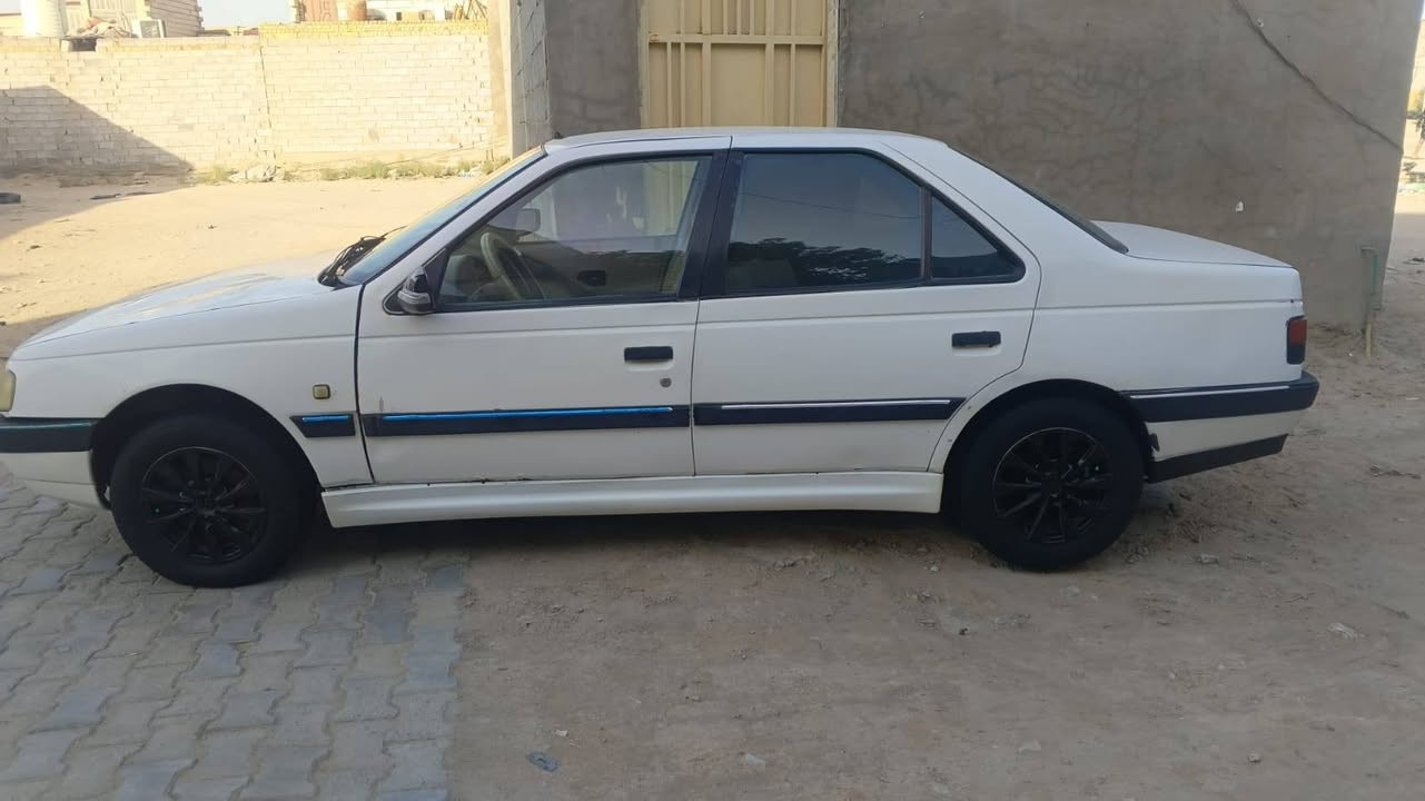 بيجو موديل 2010
مكفول من الضرب 
الرقم المثنى مشروع وطني 
التبريد ماشتغل 
كهربائية شغله سلف جديد باتري جديد حديد 80/
السعر 30بيه مجل 
الرقم ***********
