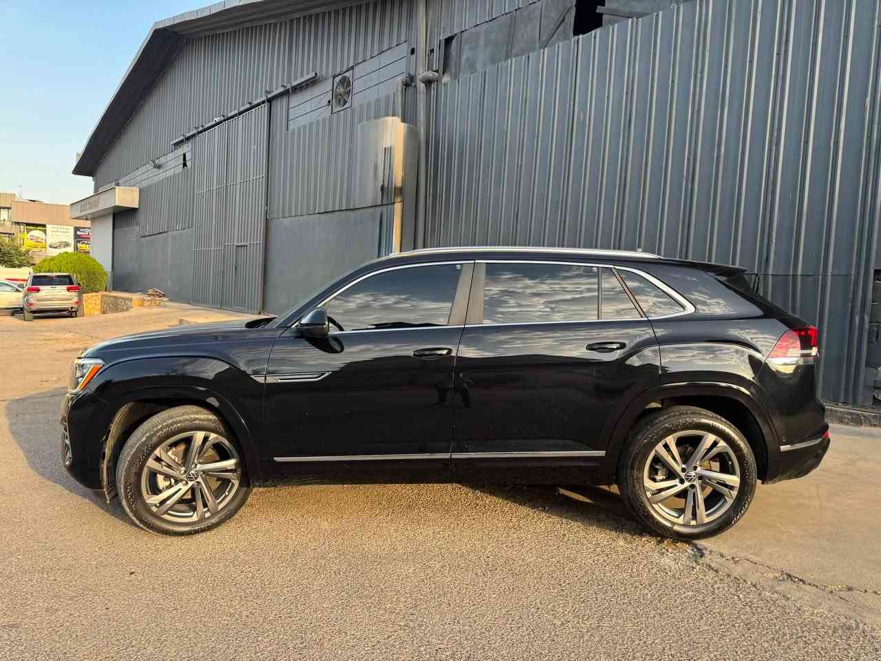 Atlas cross sport 2024 Sel Rline   4Motion
ڤۆلکس واگن ئەتلەس ئارلاین ٢٠٢٤ دەبڵ ئەکسل 

فول مواسفات پێش کەپس 

کتابی جام ڕەش ٨٠٪
پەردە بیلاد 
شەغال 
داتاشۆ 
پانۆراما 
صندوق شەفت 
ڕادێتەر و لۆگۆ لید 
کوشن سارد و گەرم سوکان هیتەر 
کوشنی دواوەش گەرم 
تەبرید مەرکەزی
٦مۆدی لێخورین 
ناو خەنەی بیلادی 
ڕادار ٣٦٠ پێش و دوا و تەنیشت 
داشبۆرد لید  ٣٠ رەنگ 
٢٠،٠٠٠ رۆیشتوە 
بێ ئەیرباگ بێ ناو گرتن بە شەرت 
٣ پارچە کلێری لێ دەرچوە 
سعری ٢٧٥$

رەقەم شانصی 

1V2AE2CA8RC210359

*********** 📞
***********  📞
