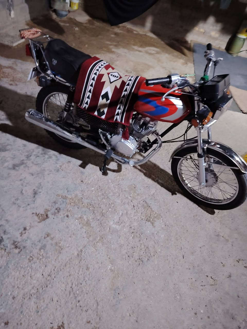 سلام عليكم اربعا كير البيع موديل ٢٦ اوراق اسكنر كلشي ما بيها كدام عينك السعر 750 رقم الهاتف ***********
