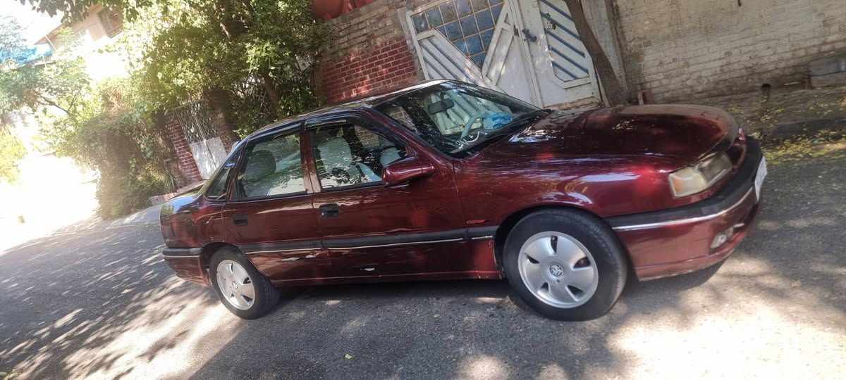 ***********اوبل فكترا 1993  رقم كركوك مشروع وطني كير توماتيك  رقم اوسنويه جديد بسمي شرط تحول وكاله بطاقه بنزين موجود  السياره حيل جديده كير محرك شرط تايرات جدد صدر جديد حجم محرك  20 الساره مابي حادث  سعره 42 مجال عنوان كركوك *********** كركوك, العراق

