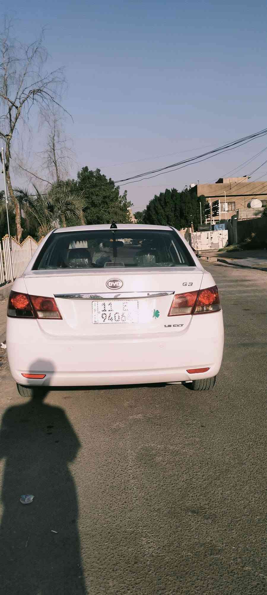 اللهم صل على محمد وال محمد
بي واي ديg3 موديل 2013
فول مواصفات 
كهربائيات شغالة 
بيها خياسات بالباب الخلفي مرشوشة 
كير محرك خير من الله 
كشنات جلد 
سيارة مال بيت 
ماشية 180 
رقمها بغداد تحويل ثاني يوم بأسمي مو غير شخص 
التبريد عاطل بي كلج مال كمبريسر 
سعرها 50 وبيه مجال للشراي 
*********** 
متوفر واتساب
