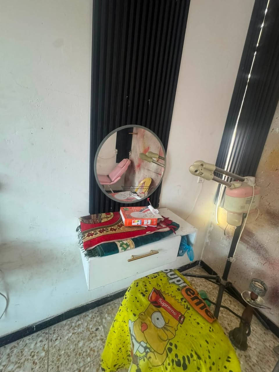 المحل للبيع او الغراض العنوان سبع بكار محل كامل من كل النواحي رقم الهاتف ***********
