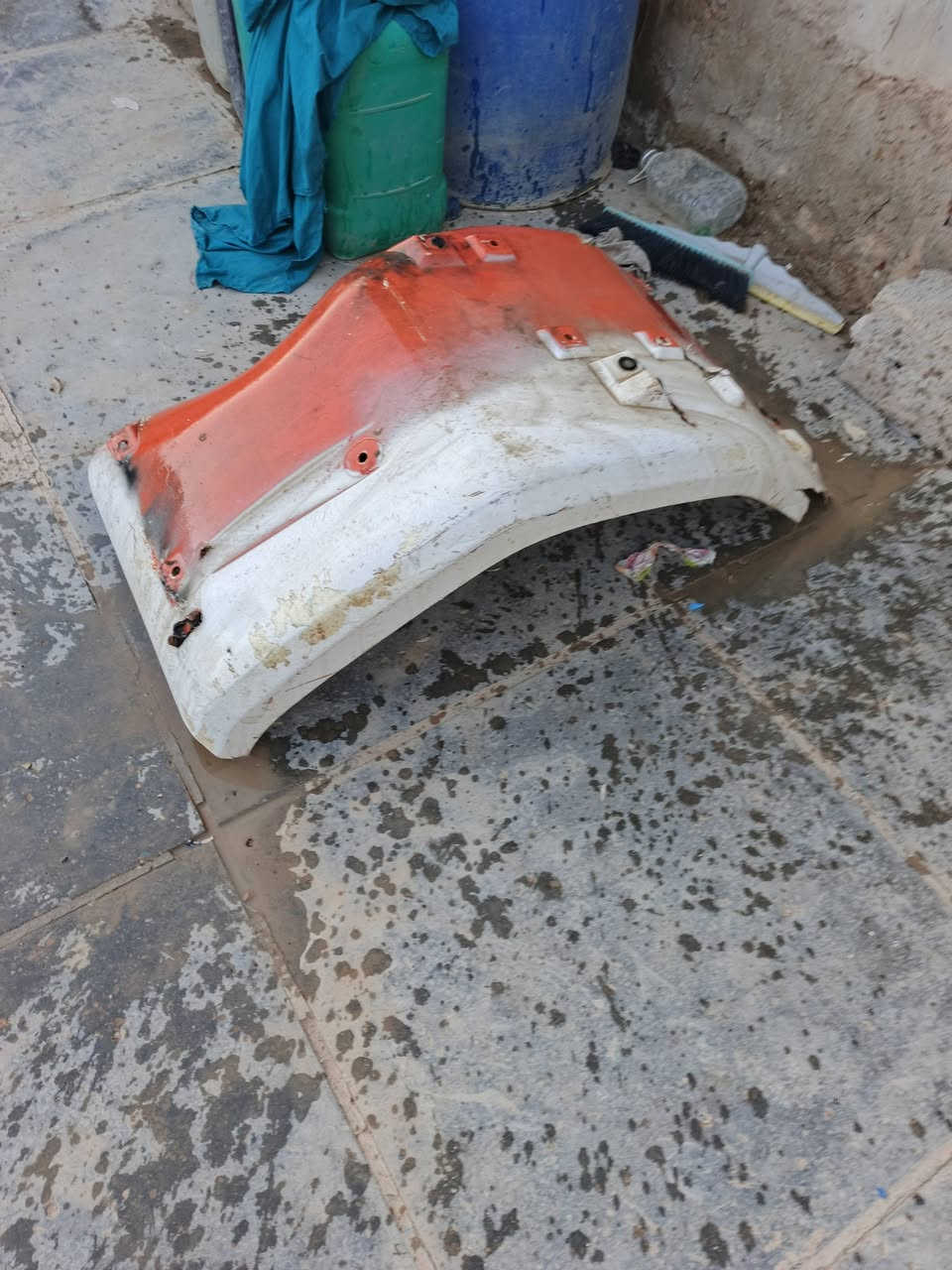 قطع غيار • للبيع كامل