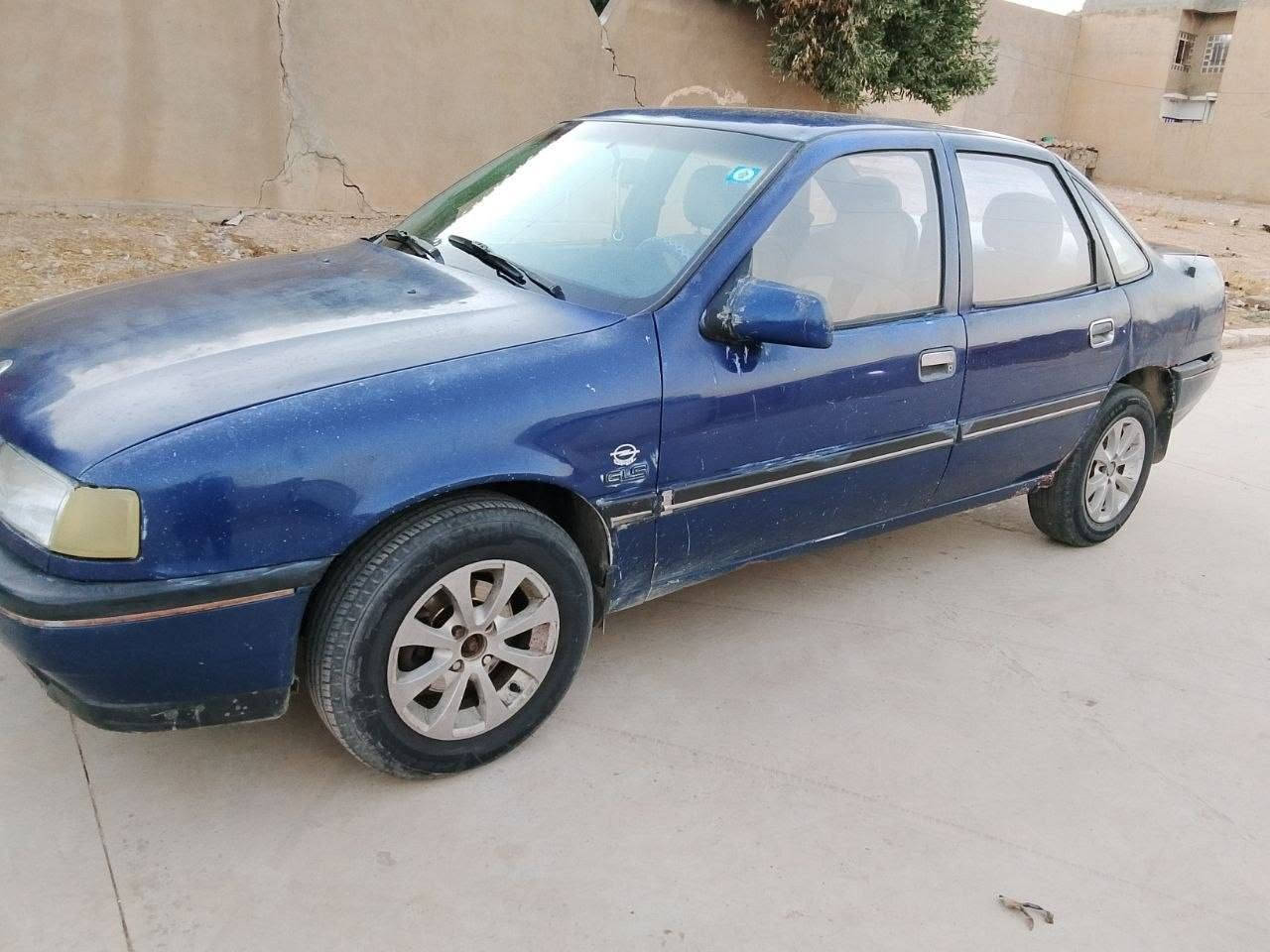 فگترا للبيع 
حجم18 موديل 92
دوائر ودوسات ما مصلحة على وضع الشركة
طخم تاير دوشمة جديد 
گير محرك شرط 
صبغ سقف وبونيدو صندوق جمالية فقط
ما بيها اي ضرر 
السعر 38 وبيها مجال 
التواصل على الرقم 
***********/
***********/
