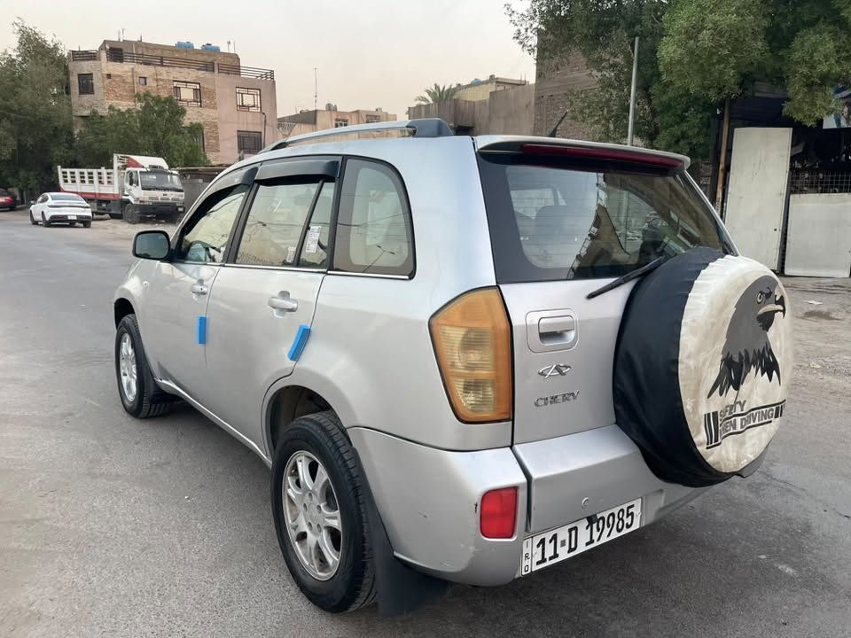 السلام عليكم… بيع فقط ….
تيكو ٢٠١٤ رقم مميز بغداد بأسمنة تحويل مباشر كير ميكانيك بيها ٤ مكانات صبغ بدون دواخل اثر طخات بسيطة مكينة ٢٠٠٠ كهربائيات شغالة التبريد وكف عندي رايدتها ب٥٣$ وبيها مجال للشراي مكاني الاعظمية للاستفسار ***********
