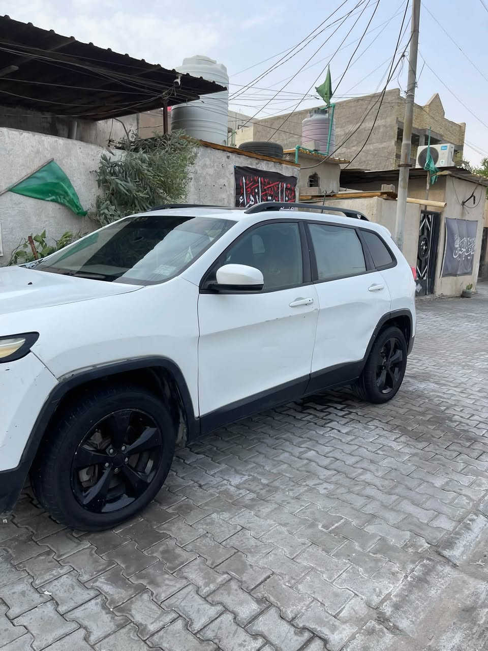 لمتد 4x4 • ٢٠١٦ • ١٧٤١٩٣ كم