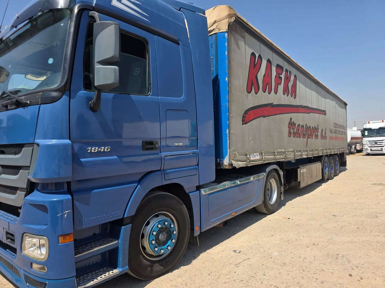 السلام عليكم 
اكتروس موديل 2008🚛🚛
حجم 1846🚛🚛
مواصفات فول ماعدا حساس كشن ديوان 🚛🚛
مكلف بلنشر 
للاستفسار الاتصال على
***********
