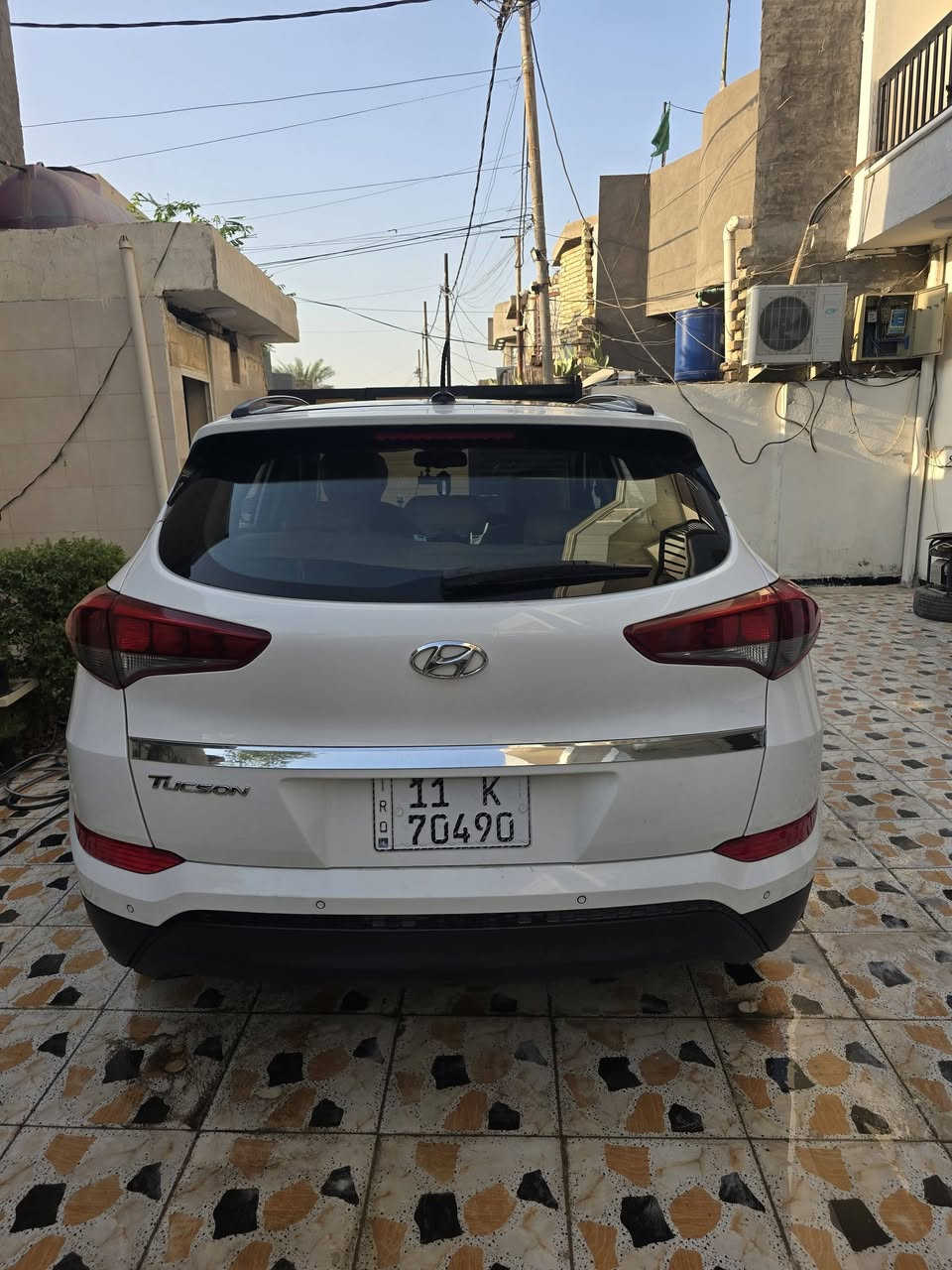 🔥 للبيع توسان 2018 خليجي فول مواصفات 🔥
🚘 توسان موديل 2018 خليجي
⭐ فول مواصفات
📡 رادارات
🌤️ فتحة سقف
📷 كاميرا خلفية
📺 شاشة
✨ سيارة مرتبة ونظيفة وجاهزة للاستخدام

💰 السعر: 185
📍 الموقع: [بابل .بكرلي وره جامع سلمان المحمدي]
📞 للتواصل: [***********

نص مكتوب في الصور:
- ما دام القادم بيد الله فنحن بخير دائماً .