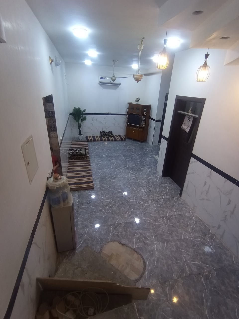 السلام عليكم
🏡 بيت للبيع – الفلوجة / حي المأمون منطقه 19
📍 موقع مميز وقريب من جميع الخدمات

✨ شارع 10م نافذ ع شارع 40 الترابي 

📐 المساحة: 150 متر بطحي 

📄 طابو صرف

🏠 طابق ونص 

🏠 بناء بلوك 

🏠غرفتين واستقبال ومطبخ وصاله وحمام 

💴 السعر 130مليون وبي مجال 

📞 للاستفسار الاتصال:  *********** ـــ ***********
