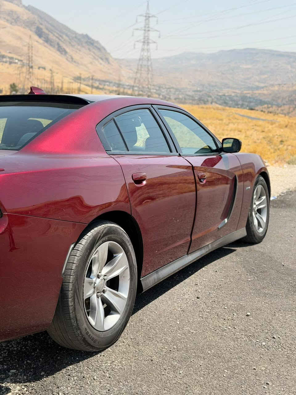 سلام عليكم جارجر 18 RT ماشية85 سعر 185 مكان بغداد ***********
