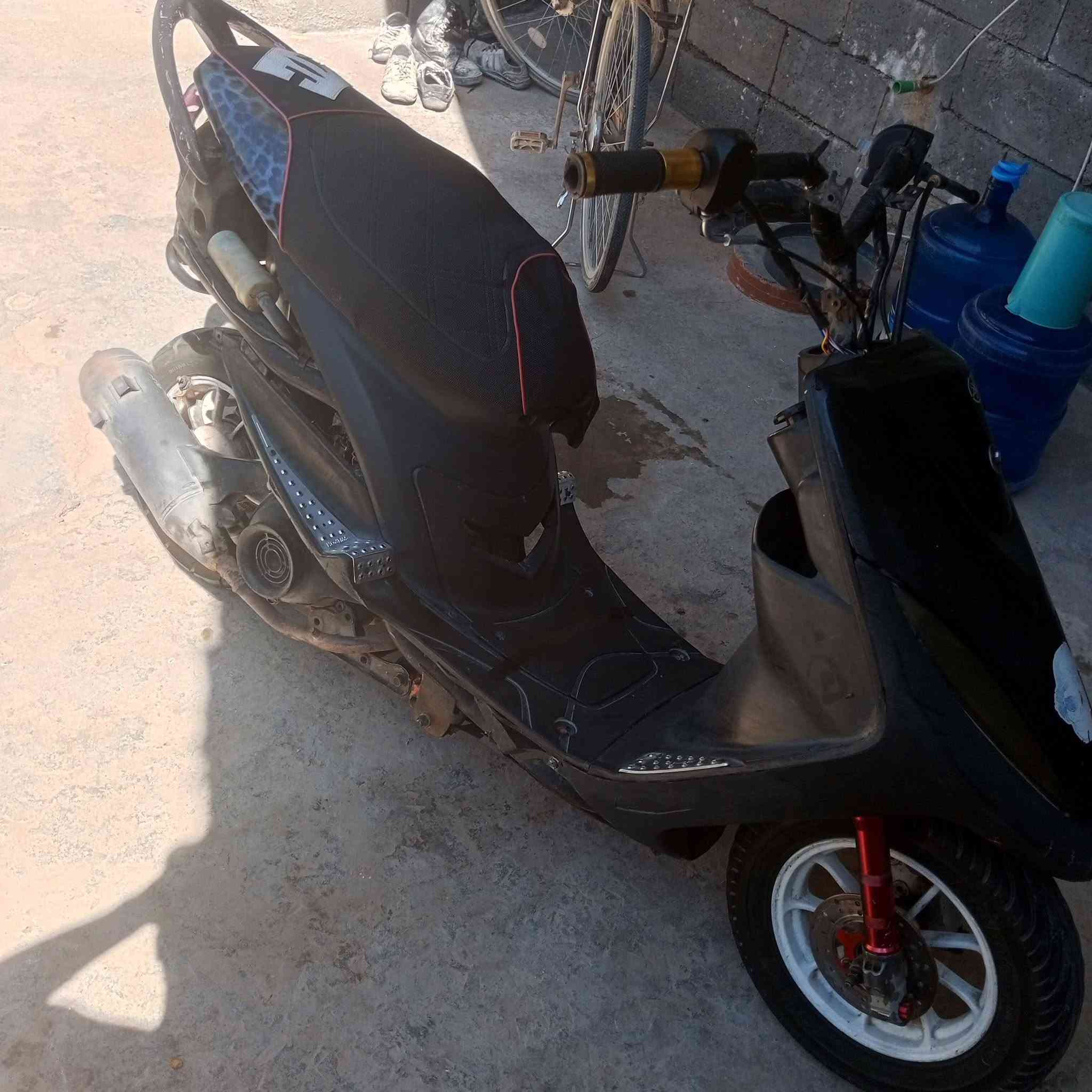 ماطور ماكس عدله نضيفه
سعره 350 وبي مجال

***********

للتواصل
