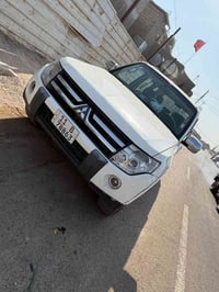 باجيرو • ٢٠٠٨ • مكينة ٣٠٠٠