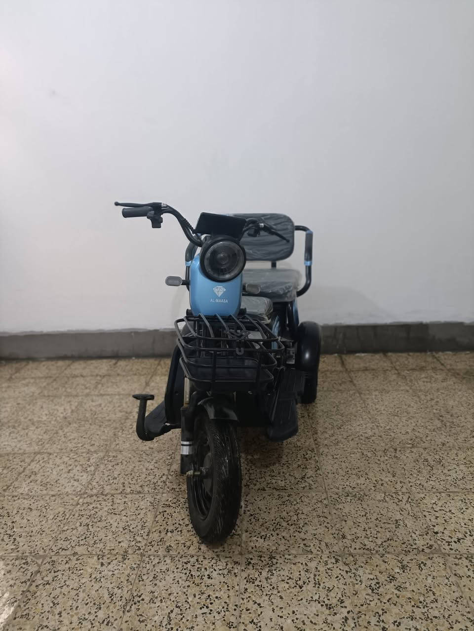 ماطور معاقين جديد مامستخدم سعر 850
فلوجه ***********
