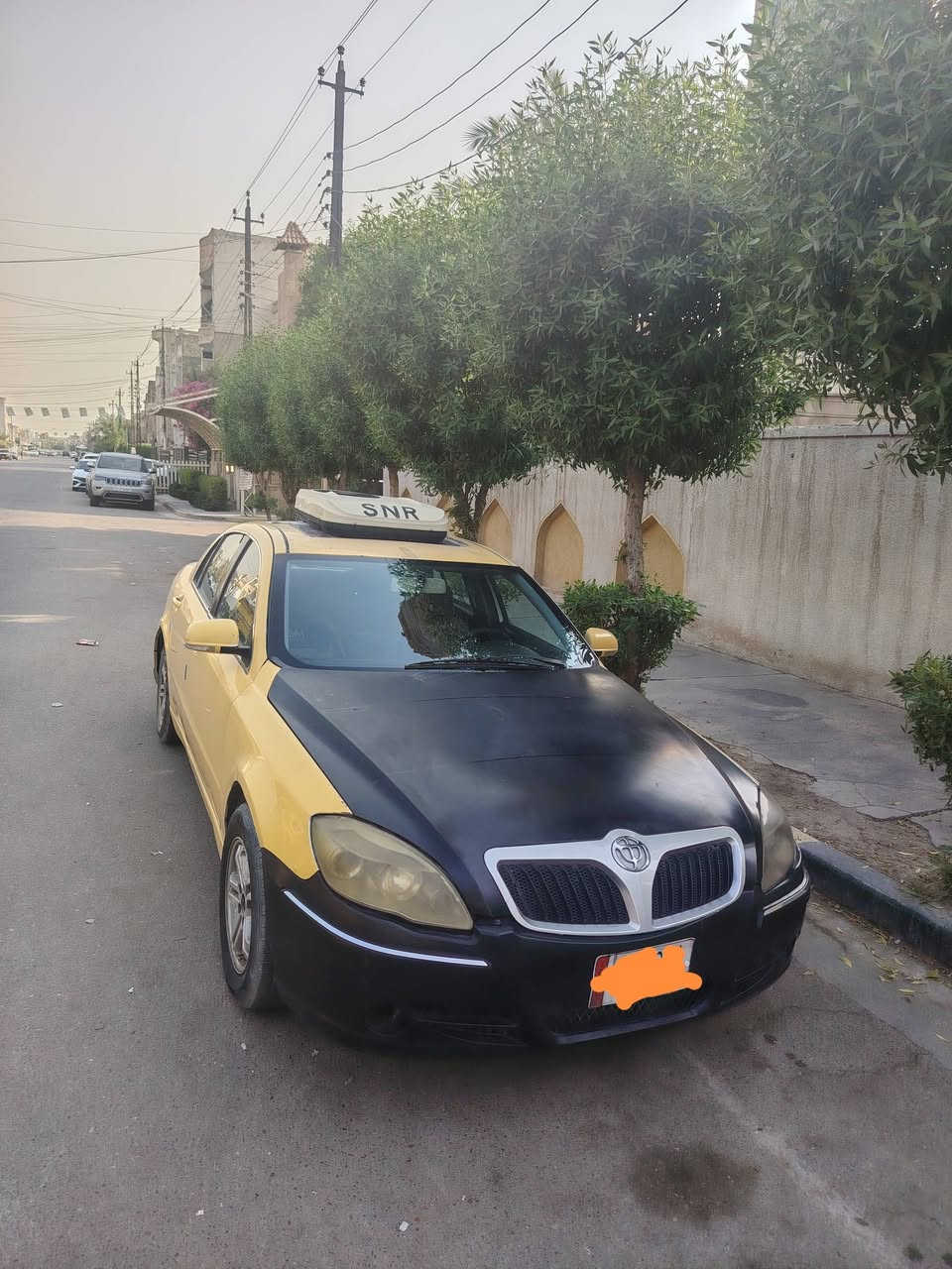 من رخصة الادمن برلنس m2   2014 سياره صدر امامي خلفي تخم تاير جديد ويا منظومة تبريد سبلت 1 طن  كير  محرك  كورلا رقم بغداد   بسعر مناسب للتواصل ***********
