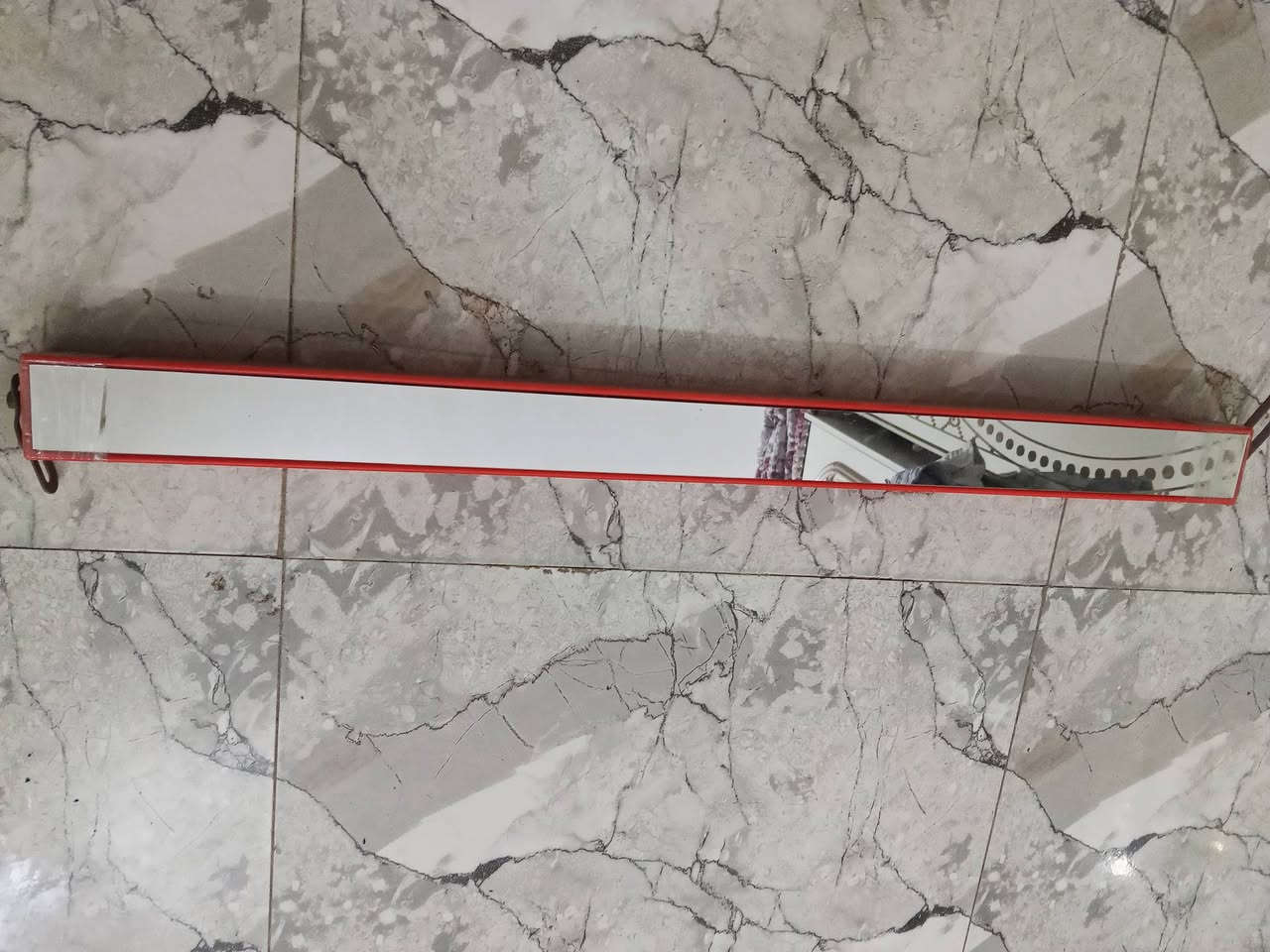 سلام عليكم شباب غراض للبيع كلمن وسعره شراي يرسلاني خاص مكاني ناصريه مركز(***********)
