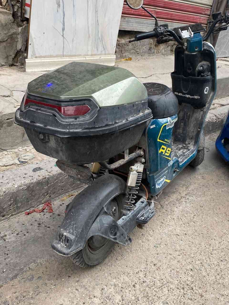 شحن • R9 • بطاريات ٥