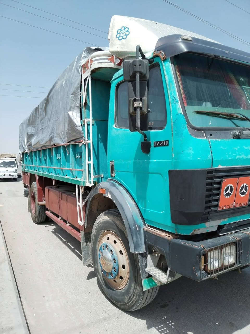 السلام عليكم البي البيع موديل 75 كير 125 محرك25 شاصي مكفول سيارة مكفوله كفالة عامة رقم الموبايل *********** رجأ المو شراي لا يتصل مكلف بل نشر

