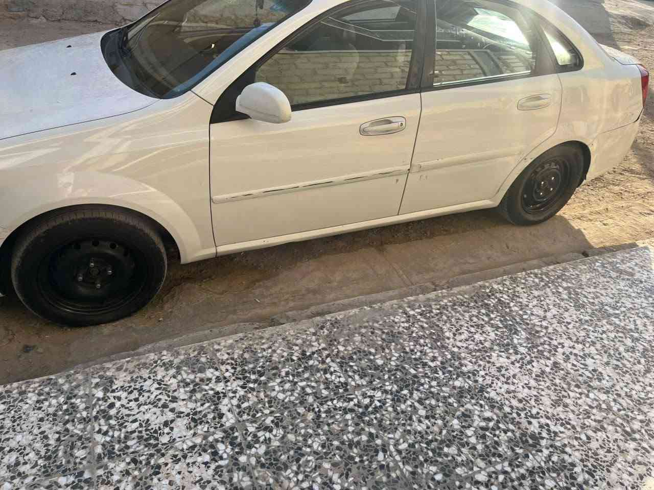 سلام عليكم وابتره لبيع موديل ٢٠١٢ بيه صفحة اليمنه البابين وجاملغ لخلفي صبغ وجاملغ الامامي صفحة السايق رقم بغداد نكليزي مكان سيارة بغداد السعر ٦٨ ورقه وبيه مجال لاتصال***********
