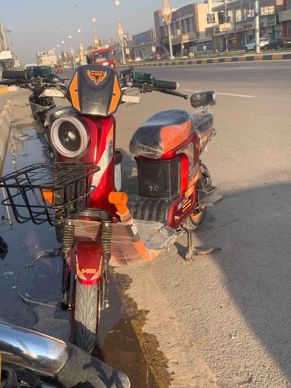 دراجة H900نضيفة جديدة سعرهة 325وبيها مجال
***********
