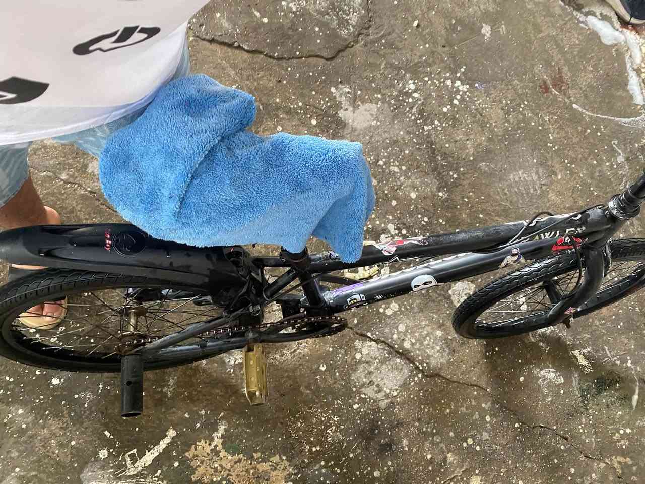 سلام عليكم بايسكل bmx موديل 2020 حجم20 سعر 75 فقل مكان بغداد دوره رقم ***********
