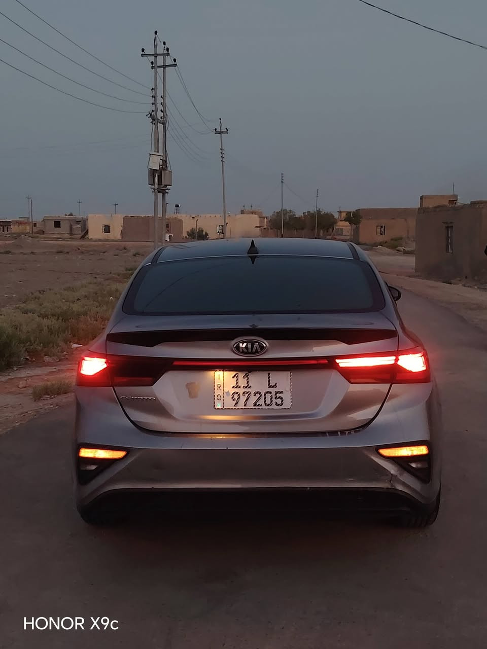 السلام عليكم
كيا سيراتو خليجي 2021
رقم بغداد دولي بأسمي
سياره مواصفات عاديه تحكم ويل كب تخم تاير جديد
سياره بيهه صبغ باب لعبري وبارد بل بنيد
 
         السعر 128 وبيها مجال
اي استفسار 
اتصال ***********
مكاني سماوه الوركاء
