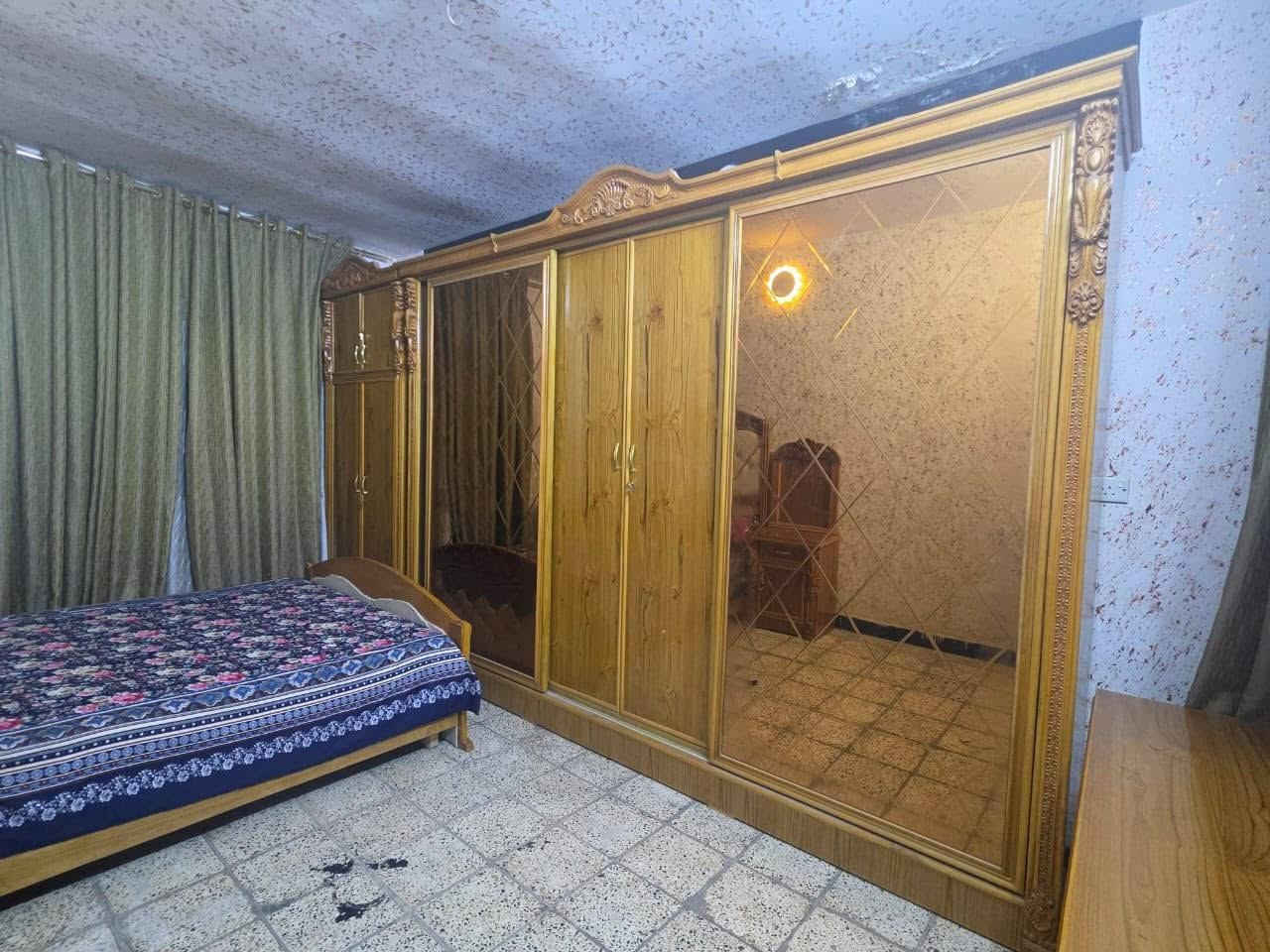 غرفه زقام تفصال سعرها مليون ونص ***********
