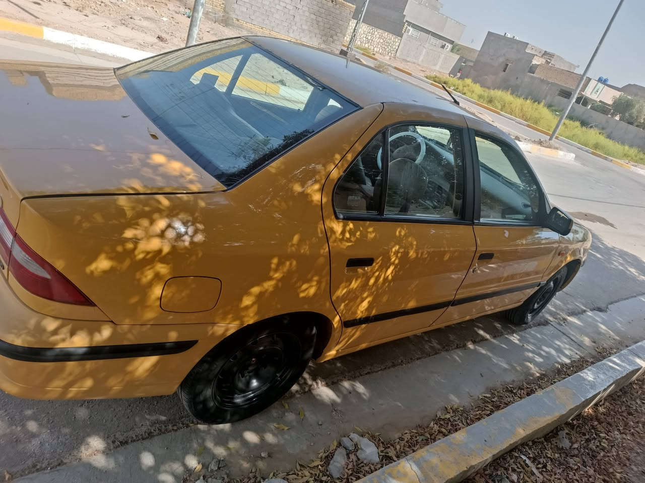 40 وبيهه مجال
***********
سمند 12 بسمي تحويل ثاني يوم رقم بغداد نكليزي مشروع وطني مصفره هيئه ومرور جاهزه  مكفوله مكينه كير حداديه فقط صبغ شبر بجاملغ مكاني طويريج

