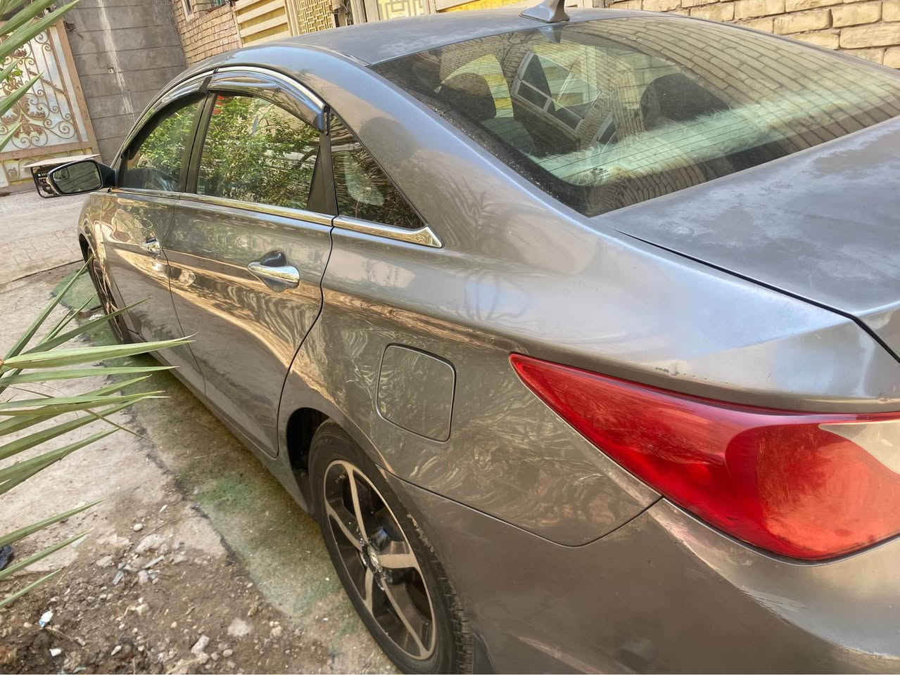 سياره سوناته 13 للبيع محرك 2400GDI CNNوارد أمريكي فول مواصفات 1/1بيهه ثلاث قطع صبغ بدون داخل السعر 90 وبيهه مجال 
رقم التلفون *********** كربلاء, العراق
