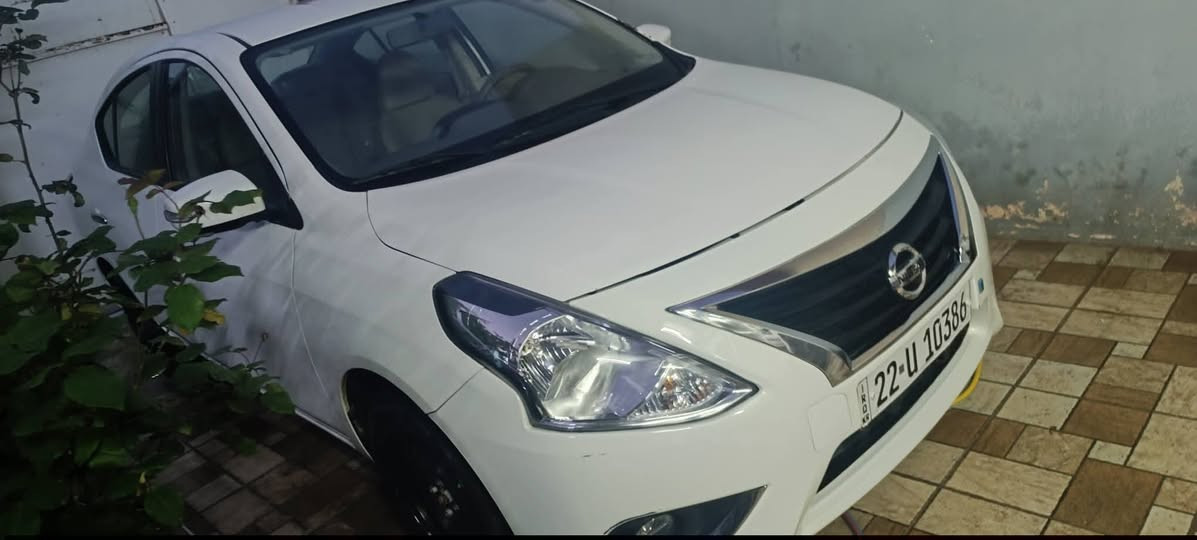 سلام عليكم نيسان سني موديل 25 مصري مواصفات اشاير بلمري 4 جام كهرباء تبريد قطعتين ماشيه 48 الف سياره بدون صبغ بدون تعديل بيها مكانين فقط تحتاج بارد حك شبر  سعر 115 بيها مجال بسيط  رقم اربيل دولي وكاله تحويل موجود بسم شركه رقم سنويه كله جديد شراي اتصل***********
