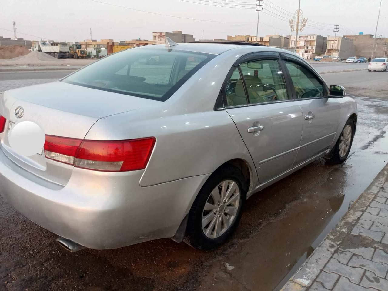 السلام وعليكم 
سوناتا موديل ٢٠٠٧ محدثه ١٠ 
رقم بغداد الدولي تحويل مباشر 
فول موصفات فتحه سقف كشنات كهرباء مكينه ٦ ٢٧٠٠
حادثه جاملغ امامي وبيه حزام صبغ مال جراد 
المكان كوت مركز المدينه الاستفسار 
*********** دهل اوران, واسط
