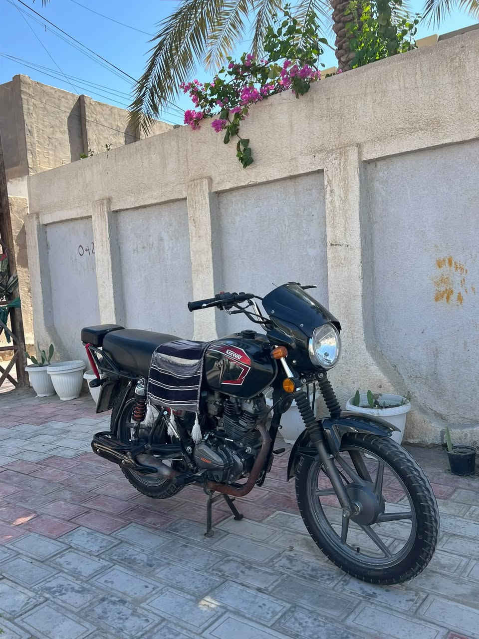 دراجه كي واي اوراق اصولي للبيع كلشي شغال بس ناقصه بس سلف مكينه فول للبيع مستعجل مكاني كربلاء طويريج سعر 850 وبيها مجال ***********
