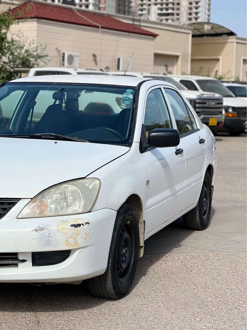 لانسەر ٢٠٠٧ گیرو مەکینە تەبردی بەشەرت 
سەیارەکە هیچ مەسروفی تیدا نیە 
٤ تایەی نوێی لەسەرە حیزام نیە بە حیزام دەیفرۆشم سەقفو شانی بەشەرت 
*********** أربيل, العراق
