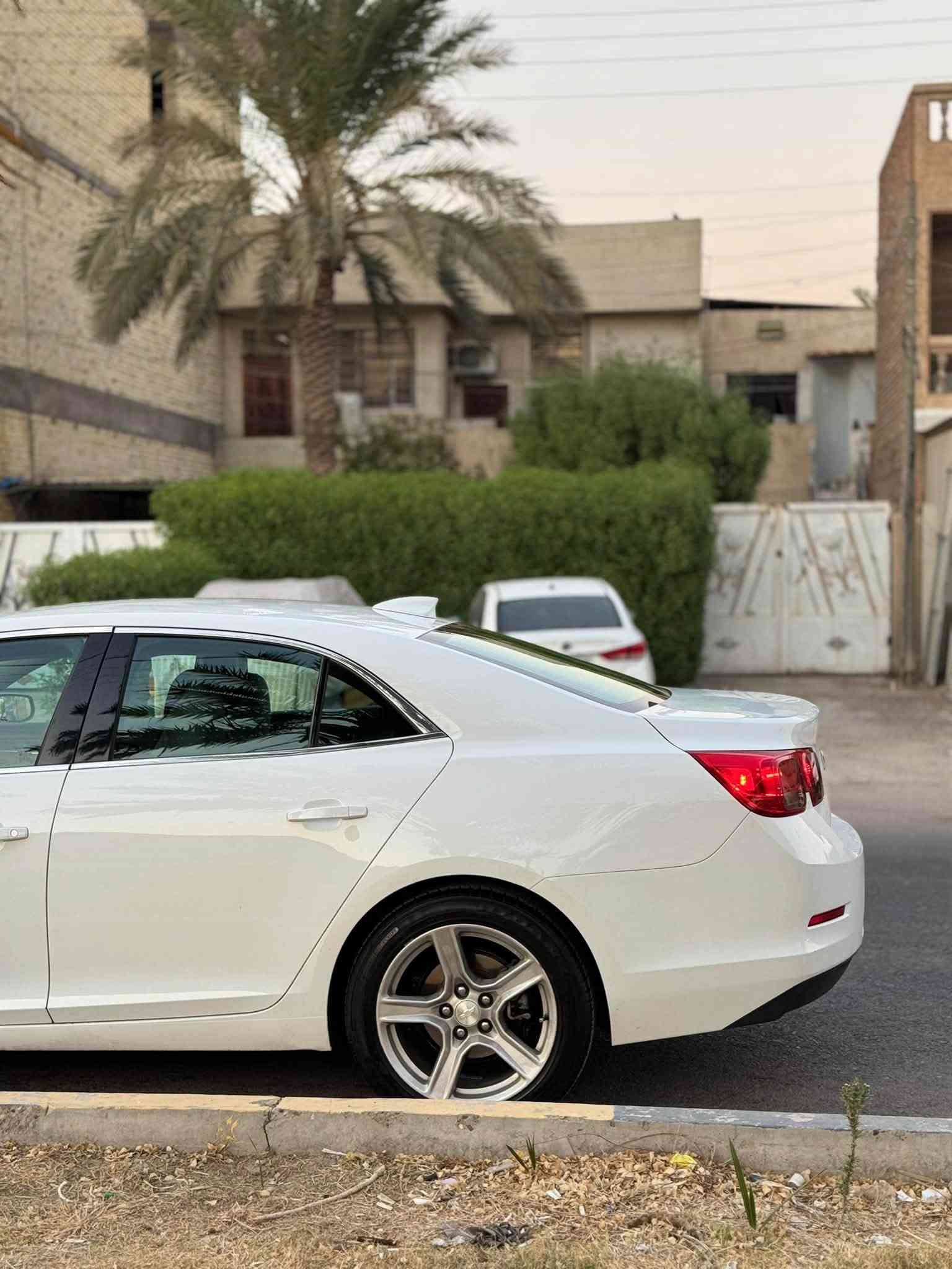 سلام عليكم  تحيه طيبه
ماليبو موديل ١٦ وارد امريكي وبسعر متاسب جدا 

مكينه ٢٥٠٠ تنفس طبيعي 

ماشي ١٧٠ كم 

سياره ضربته الباب الخلفي مبدل 

بجم كبس  

*********** متوفر واتساب 

المكان بغداد البنوك مجمع الاساتذه
