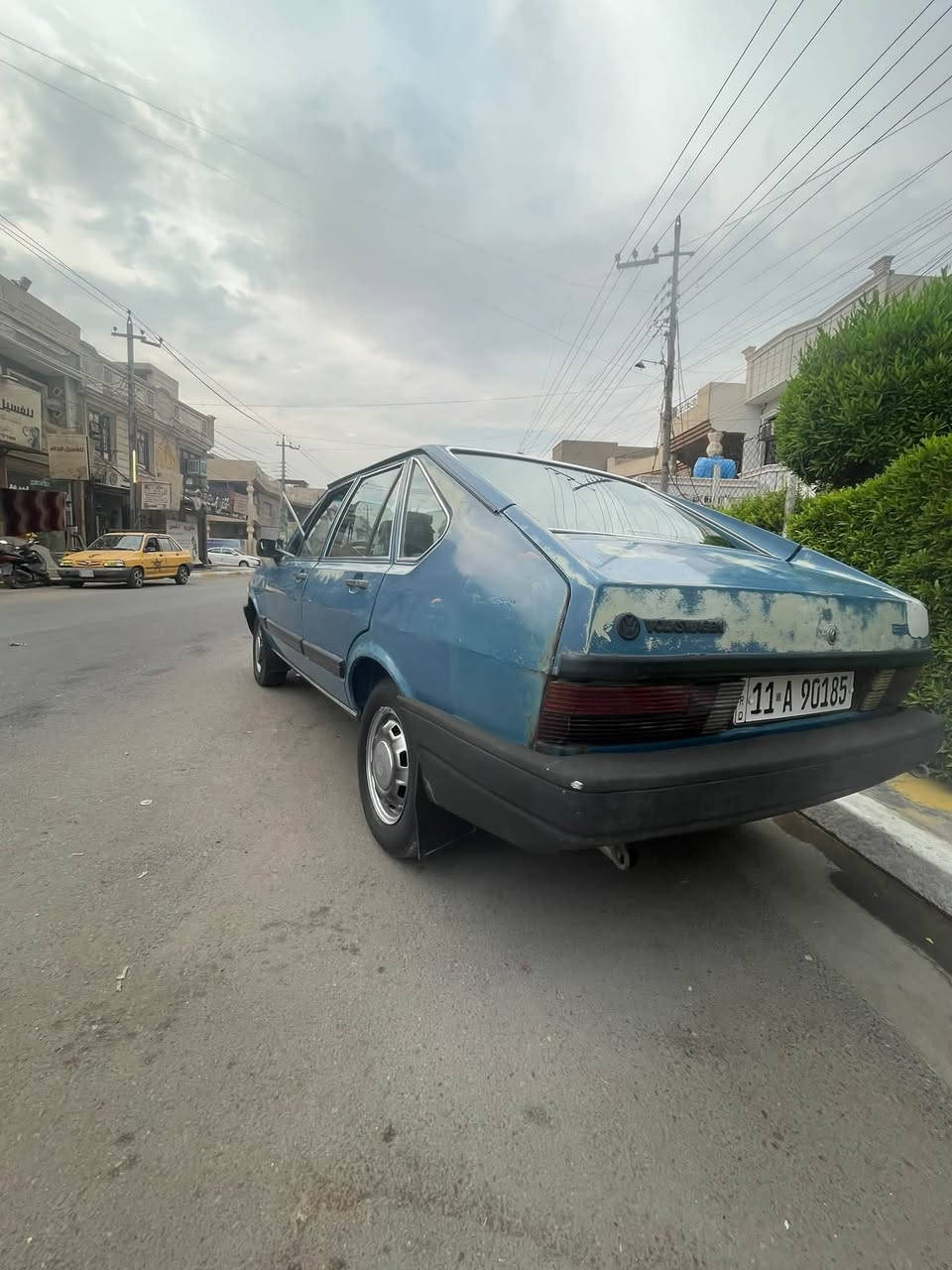 سلام عليكم للبيع او مراوس موديل. 85 بيها مكانات صبغ كير ومكينة جدد خمسة كير تبريد شغال داخل بلادي مسجل بلادي تخم تاير كهربائيات كلها شغالة كيلو متر عداد حماوة بانزين طوافة جديدة رقم بغداد دولي وشرط التحويل مكاني بـغداد السعر 34 وخادم للطيبين ***********
