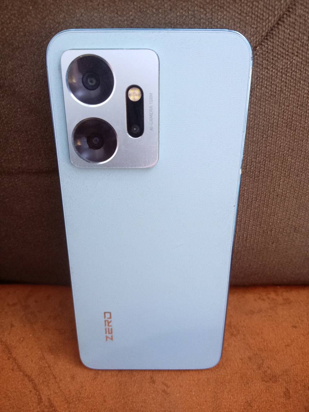 السلام عليكم جهاز Infinix Zero 30 نظيف بس شاشته بيهه غواش قليل وفطر والباقي كله مكفول ذاكرة 256 عشوائيه 12 رايده ب80.000 مكاني بغداد الجديده او حي الأمين سكينه ***********