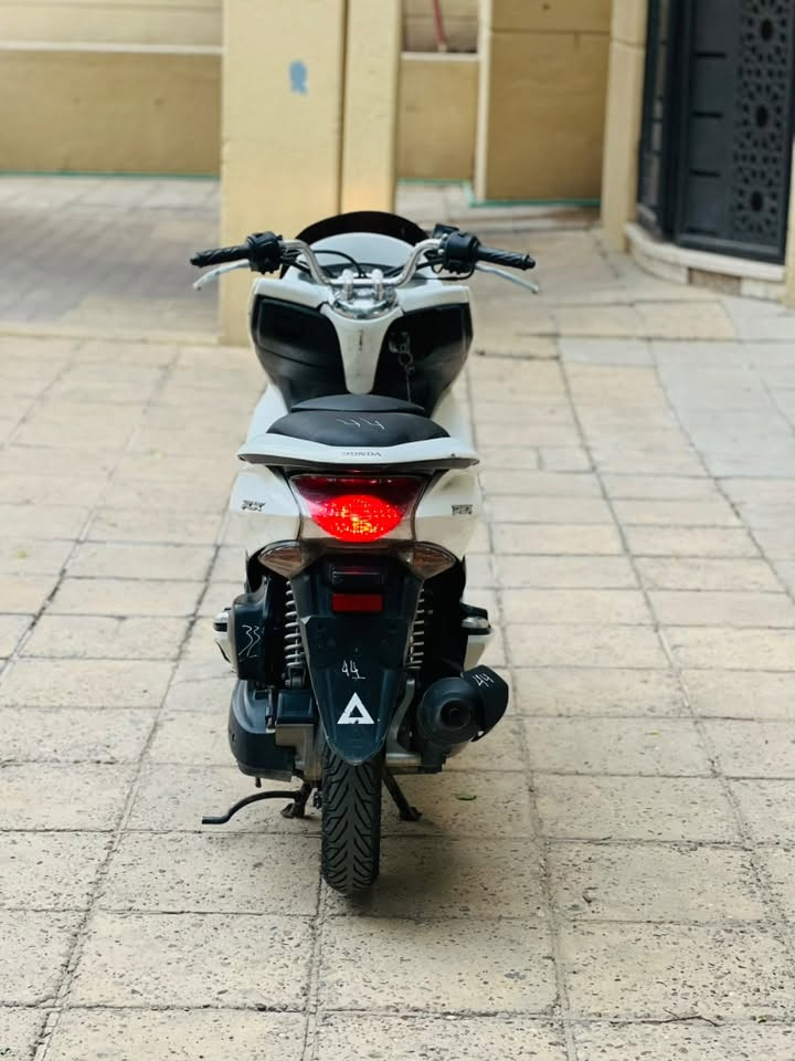 PCX • جيل الاول • ١٥٠