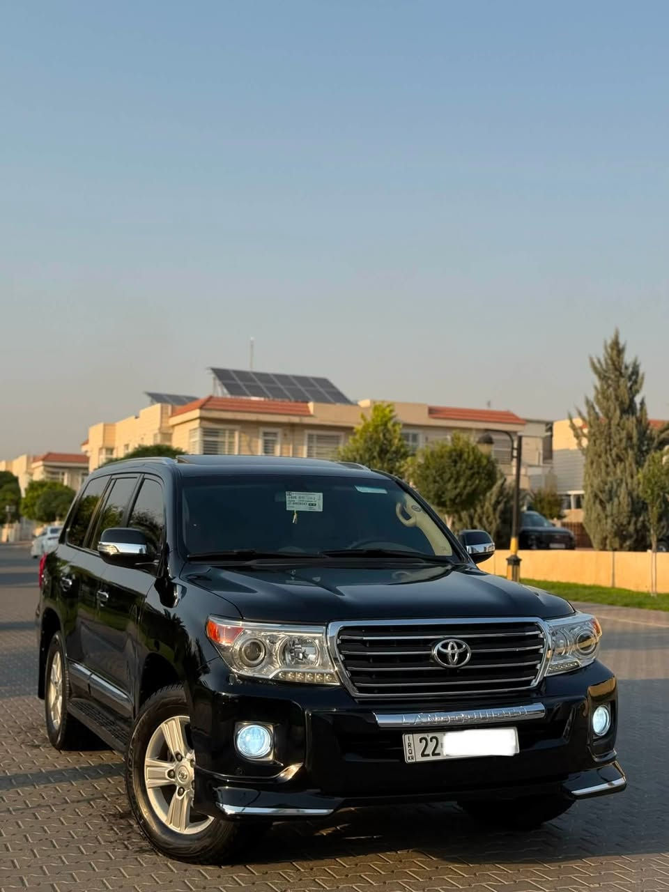 LAND CRUISER GXR 2013 
لاند كروزر  GXR
موديل 2013
مكفولة كفالة عامة
سيارة تجمع بين النظافة، المواصفات، والكفالة
سعر 360 💵 
✅ مكفولة كفالة عامة من الضربة، الصبغ، التبديل، والبارد.
المواصفات:
ماشيه 122 كيلو فقط
محرك V6  VVT 
كير محرك ما مفتوح مكفوله كفاله عامه

‏🔹 GXR فل مواصفات
🔹 فتحة سقف
🔹 تشغيل بصمة + بصمة أبواب
🔹 7 ركاب
🔹 شاشة
🔹 كاميرا
🔹 مثبت سرعة
🔹 محرك V6
🔹 دبل (4WD)
🔹 ثلاجة داخلية
🔹 مقاعد جلد بيج
🔹 5 ويلات كب كروم
🔹 إشارات بالمرايا
🔹 مرايا كهربائية
🔹 حدادية جديدة
🔹 تخم تايرات ممتاز
🔹 المحرك والگير مكفولين
🔹 تبريد ❄️ ثلج

▪️ رقم اربيل بسمي 
▪️ الموقع: سليماني

📞 للاستفسار: ***********
