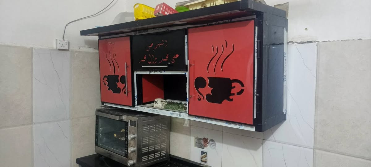 السلام عليكم للبيع كاونتر متر ونص ثلاث قطع السنك مرمر درجة أولى جديد تسكام المكان النجف حي الرحمة *********** واتساب اخوان مكلف بلنشر الشراي يجي يشوفة وبي خير ويدلل
