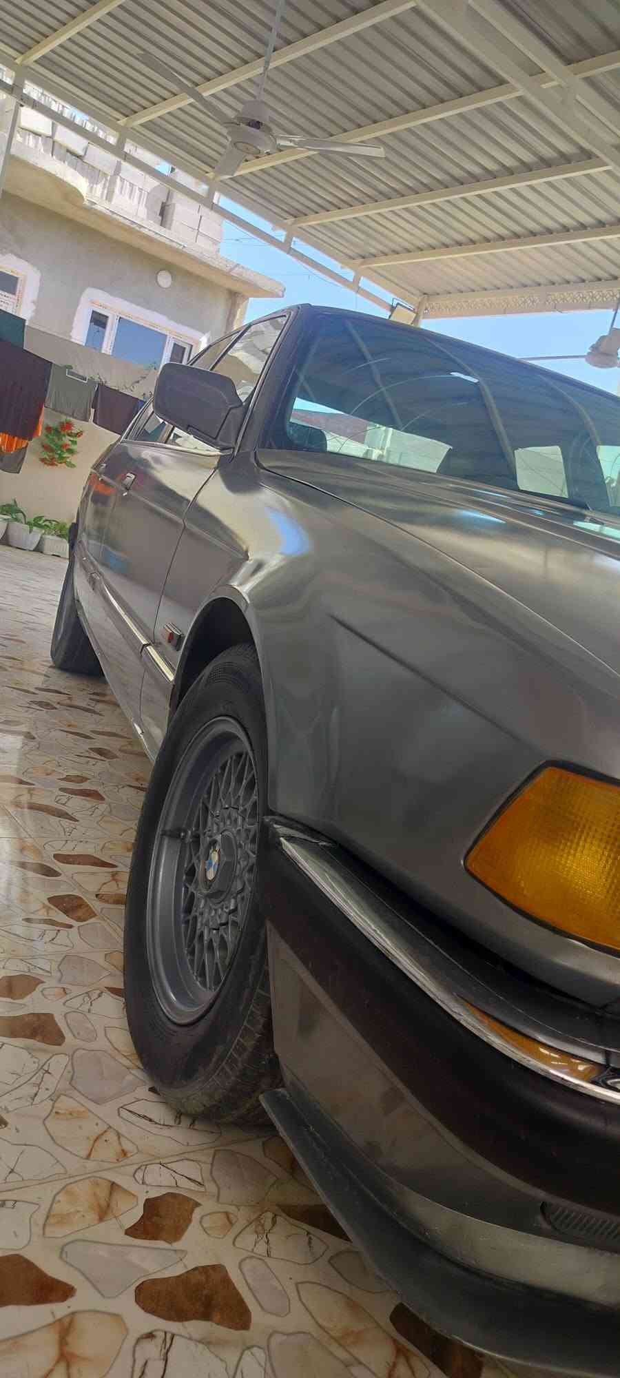 السلام عليكم اخوان سياره بيام 730موديل1991سنويه جديده رقم جديد تحويل صبغ جديد السياره فول توماتيك جمات كهرب كشنات كهرب تنته كهرب مكان السياره موصل ايسر السياره ارفلو يخربط وينزل من السعر سعر 39وبيها مجال للطيبين *********** بي وتساب وخط مفتوح
