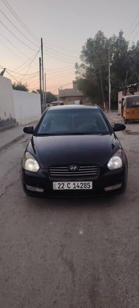 ورحمة الله  هونداي اكسنت 2009خليجي بيها صبغ فقط بنيد مكفوله من الظربه ...