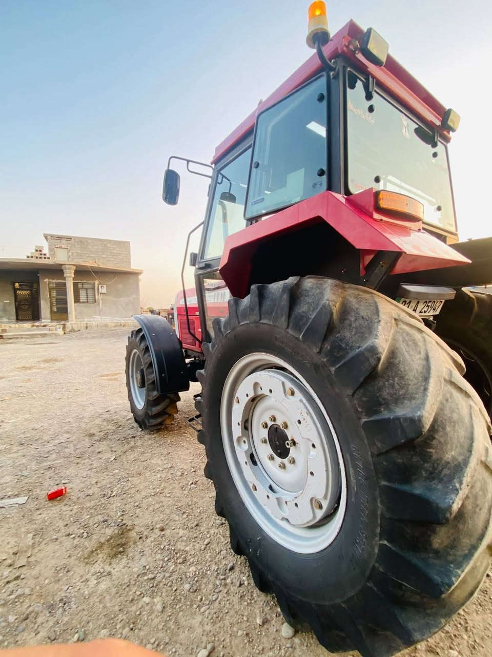 سلام عليكم
للبيع تنكتر ايراني 
موديل 2023
محرك مجفت جديد 
شرط لاتبخير لاتنقيص 
تخم تاير امامي 
الاتصال ***********
