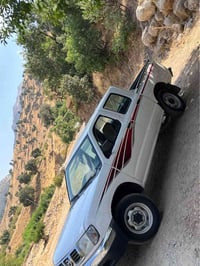 نيسان • ٢٠٠١ • رانية