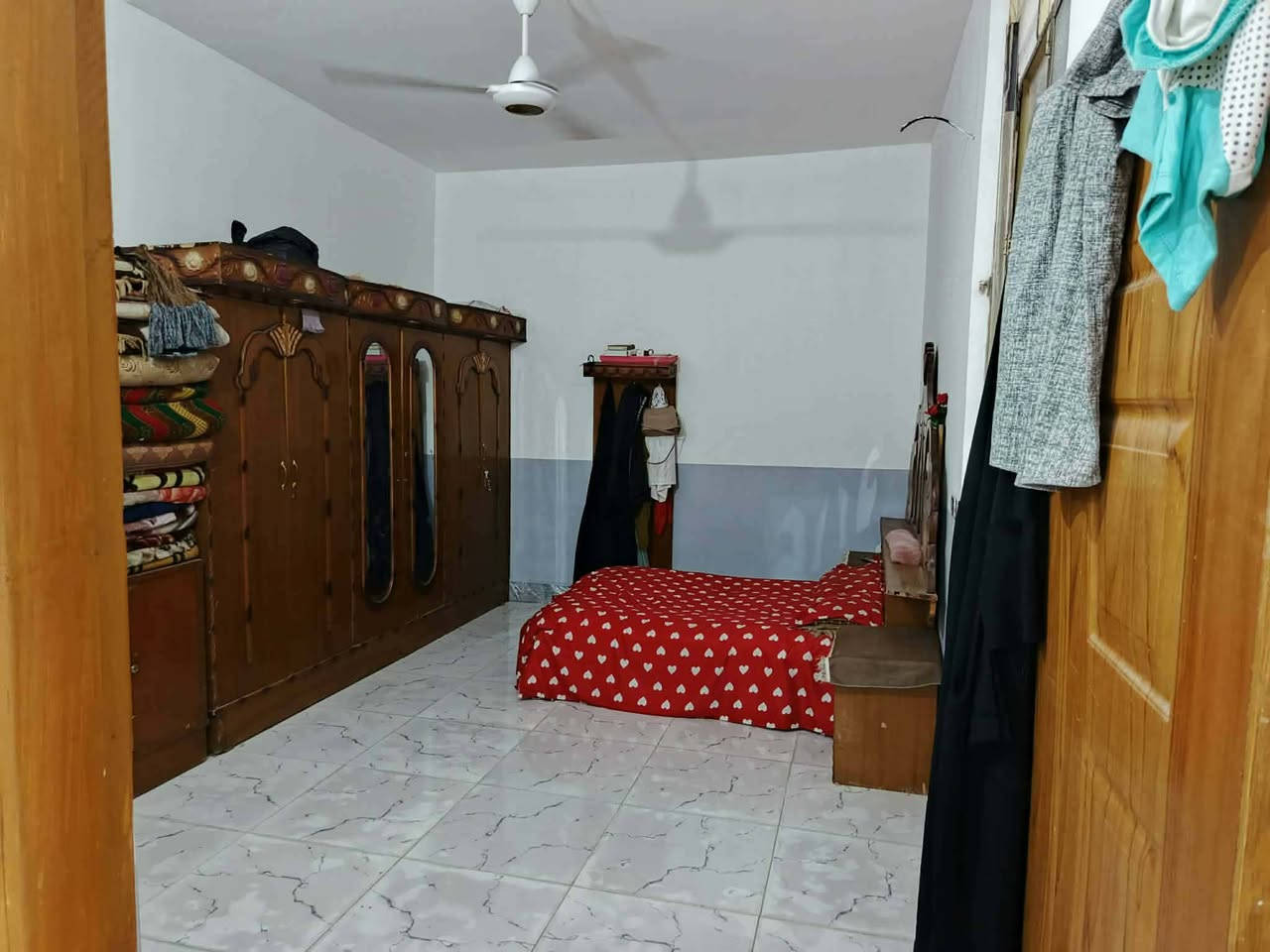 البيت طابق ونص 200متوه ملحق النداء عمود 134 نقطه داله ماكولات ريحانه شارع كربلاء نجف طريق يا علي ***********.  سعر 55وبي مجال هواي
ﺣحسؤن ألاسدي
البيت طابق ونص 200متر ملحق النداء عمود 134 نقطه داله ماكولات ريحانه شارع كربلاء نجف طريق يا علي .  سعر 55وبي مجال

