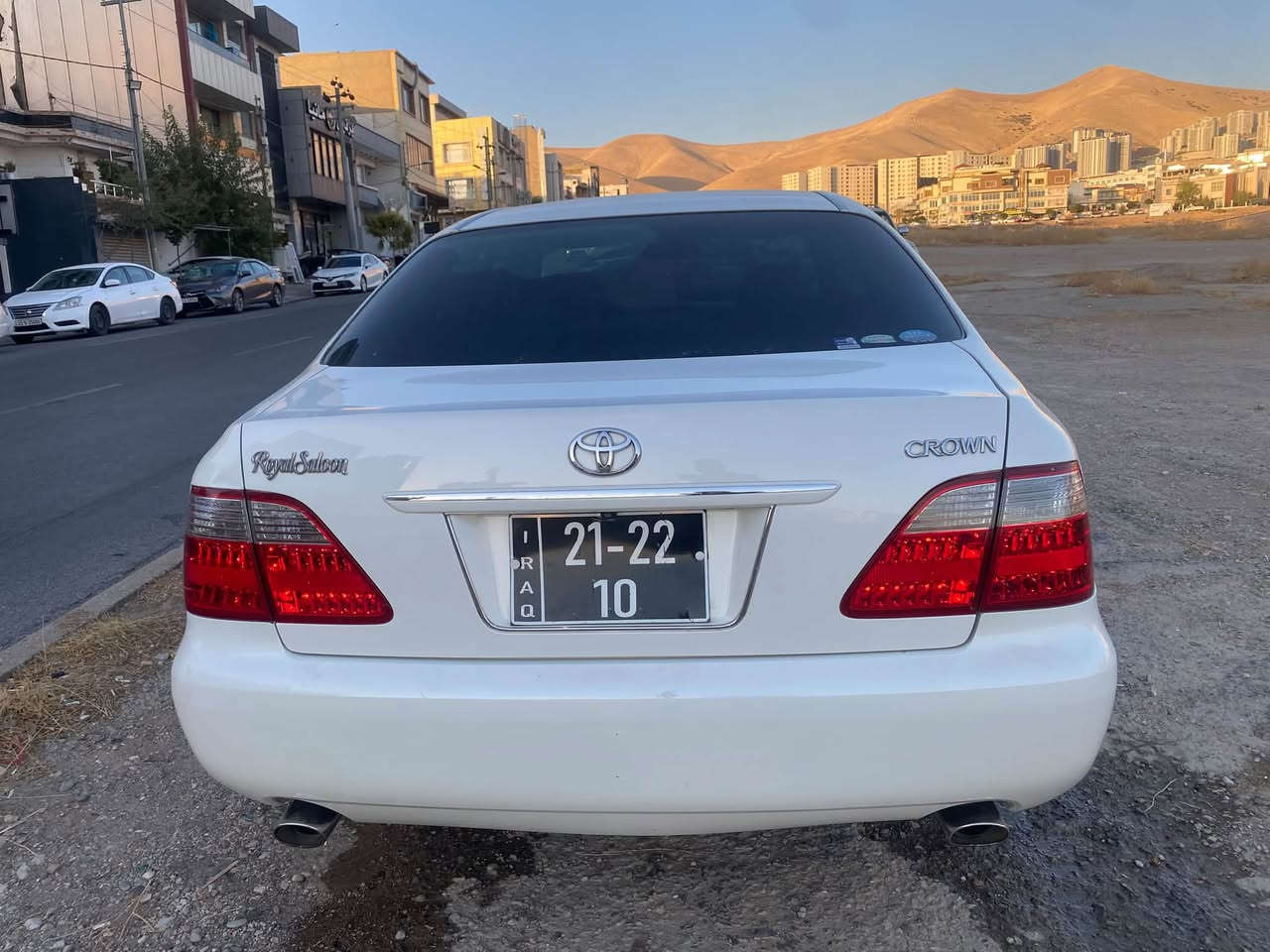 سلاو شاهينة براوة ٢٠٠٦ بةصمة رةصاصى ناوزةرد ١٨٢ بئ دوكةل بئ بؤياخ بئ سارد / سارد و گةرم و بريكى بةسراوة سةيارةكة لةرةسمةكان جوانترة پيويست بةوةسف ناكا كؤدى هةية و بالكؤدى وةرگرتوة قةترة چةورى نية مةكينة زؤركةم رؤشتوة سعر ٥٢ گةلاو زؤر زؤر كةم مةجال مشتةرى نيت و سعرى نازانى تةلةفون مةكة *********** لة سليمانيم
