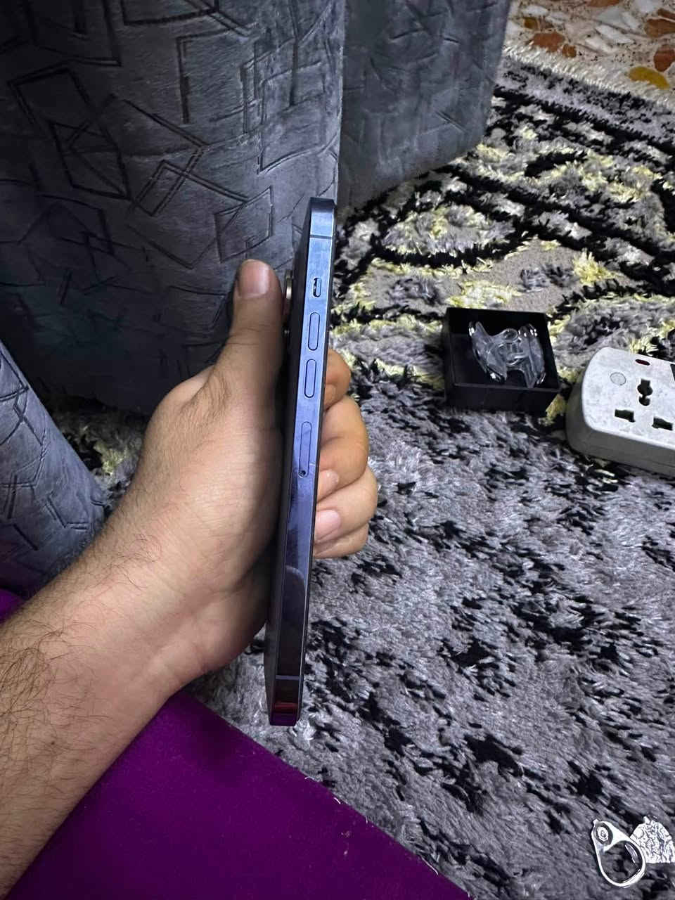13 برو ماكس ذاكره 256 بطاريه 78 جهاز ما مبدل بي ولا قطعه بي بس هاي نقطه بلشاشه للبيع سعر 600 وبي مجال مكاني بغداد زعفرانيه متواجد وتساب ‭***********‬
