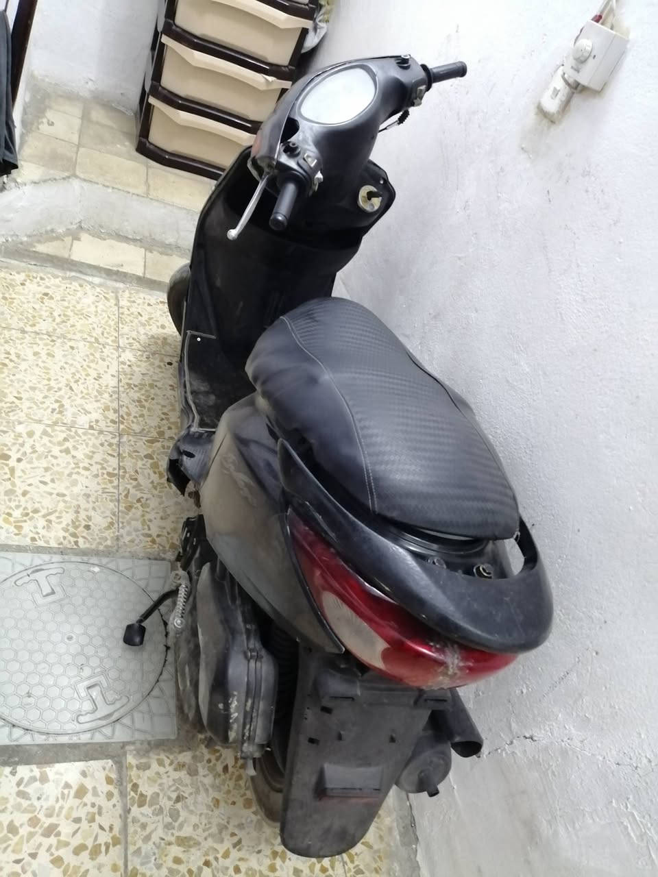 دراجه بريز فحل شغاله بس هندر كهربايات طافيه كفرات اصليه دبلات شغاله بريكات شغاله ابيعلك كوم حديد المكان الحريه السعر 275 وبيه مجال الاتصال ***********

